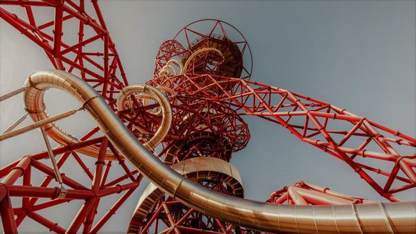 Dreamy Sunsets and Sparkling Skylines: Seasonal Parties at ArcelorMittal Orbit