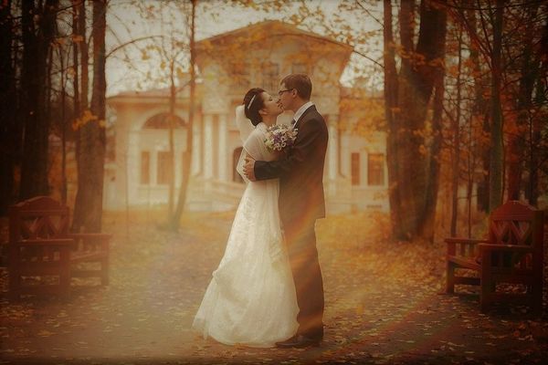 You'll Fall For These Gorgeous Autumn Wedding Venues